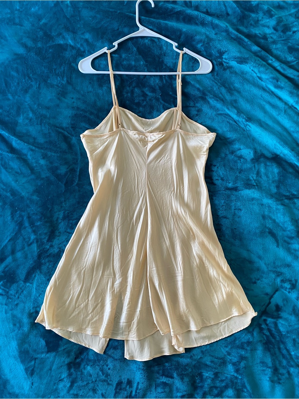 Victoria's Secret pastel golden yellow 100% silk slip dress - Picture 2 of 6